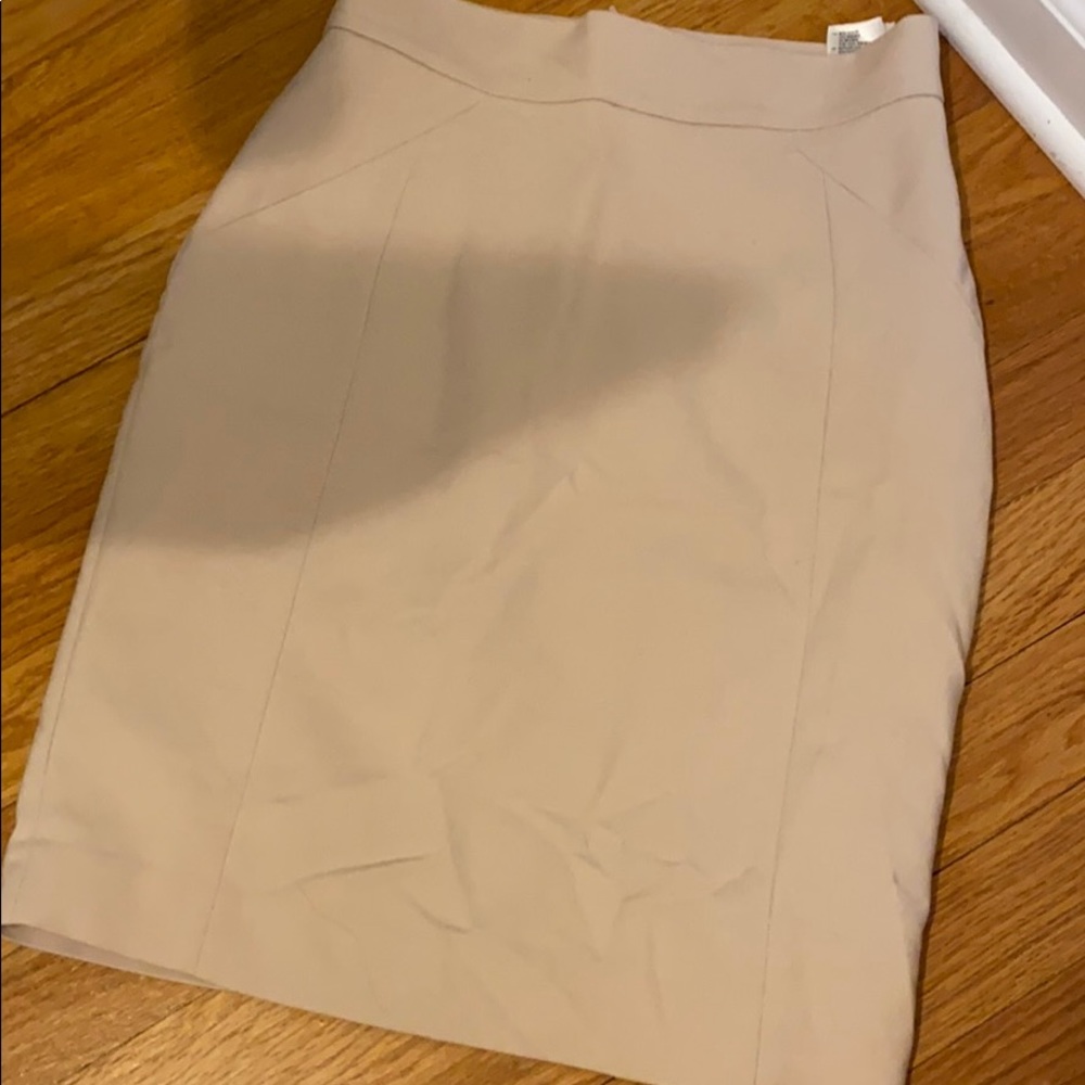 High waisted skirt